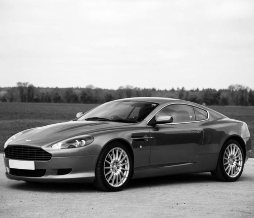 Aston Martin DB9 - 0